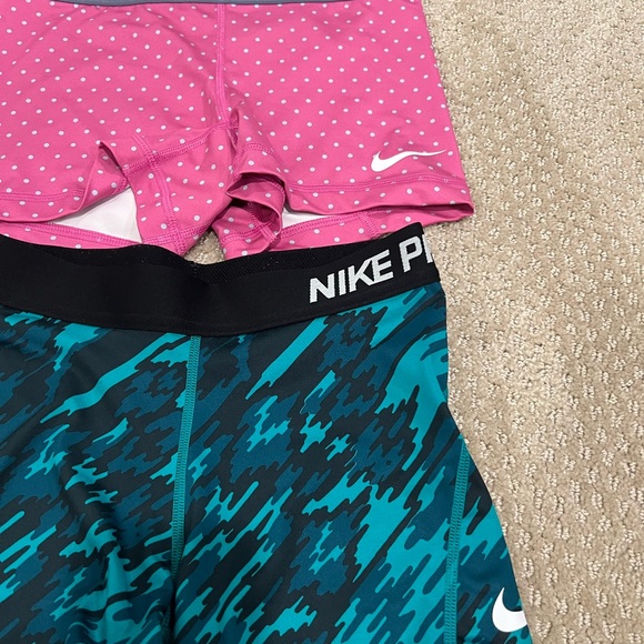 2 pairs of size Small Nike Pros shorts in guc - Picture 3 of 4